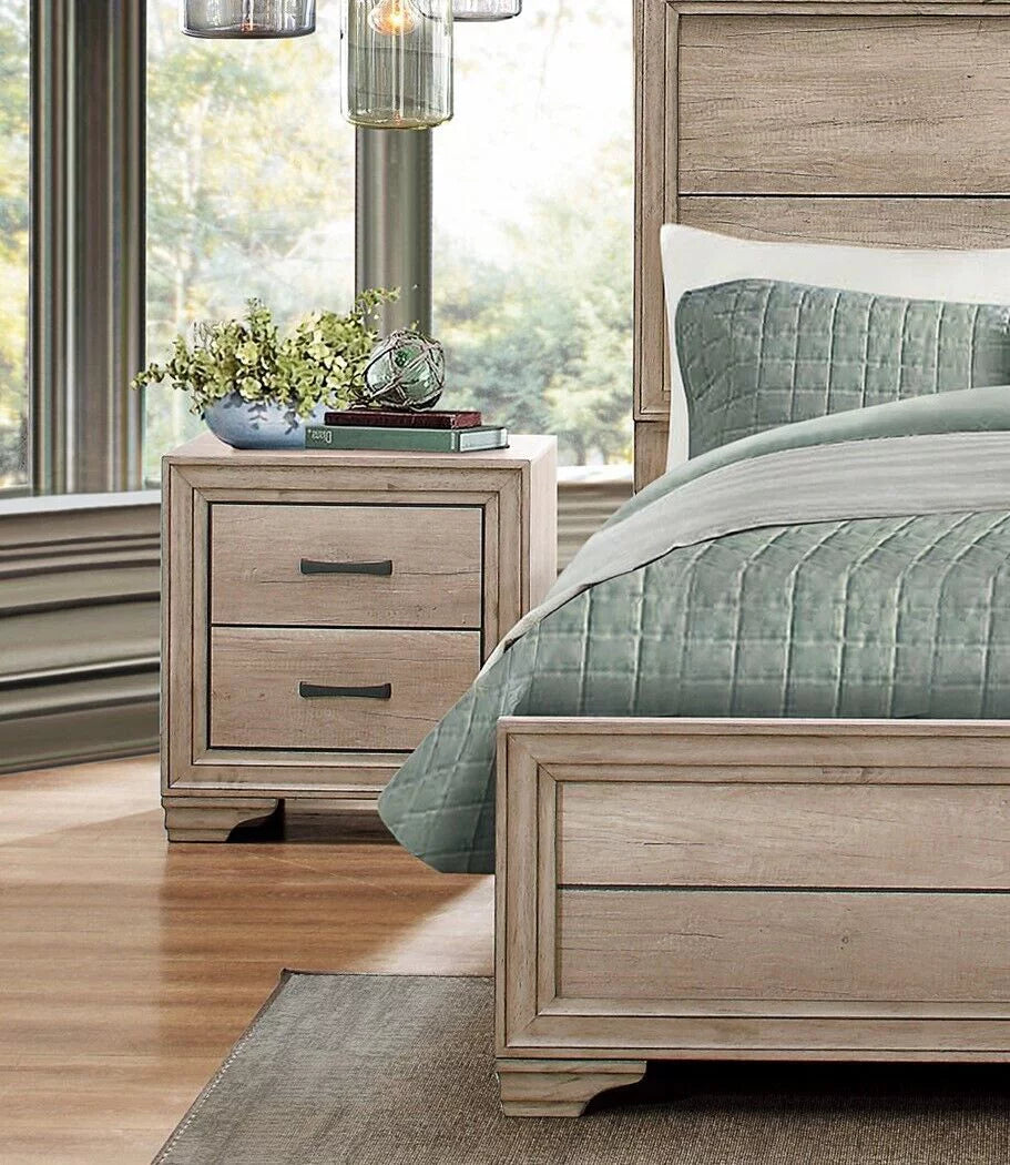California King 3pc Wooden Bedroom Set E245230