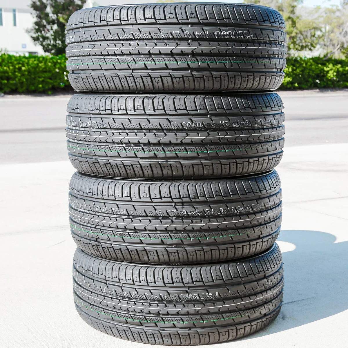 All Season 235/70R17 111H XL Passenger Tire C212890