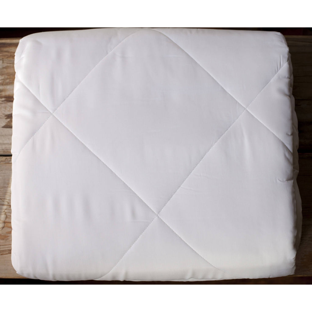 White Twin Silk Comforter O3164