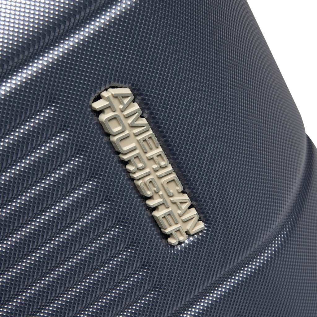 Slate Blue Hardside Medium Checked Spinner Luggage V9742