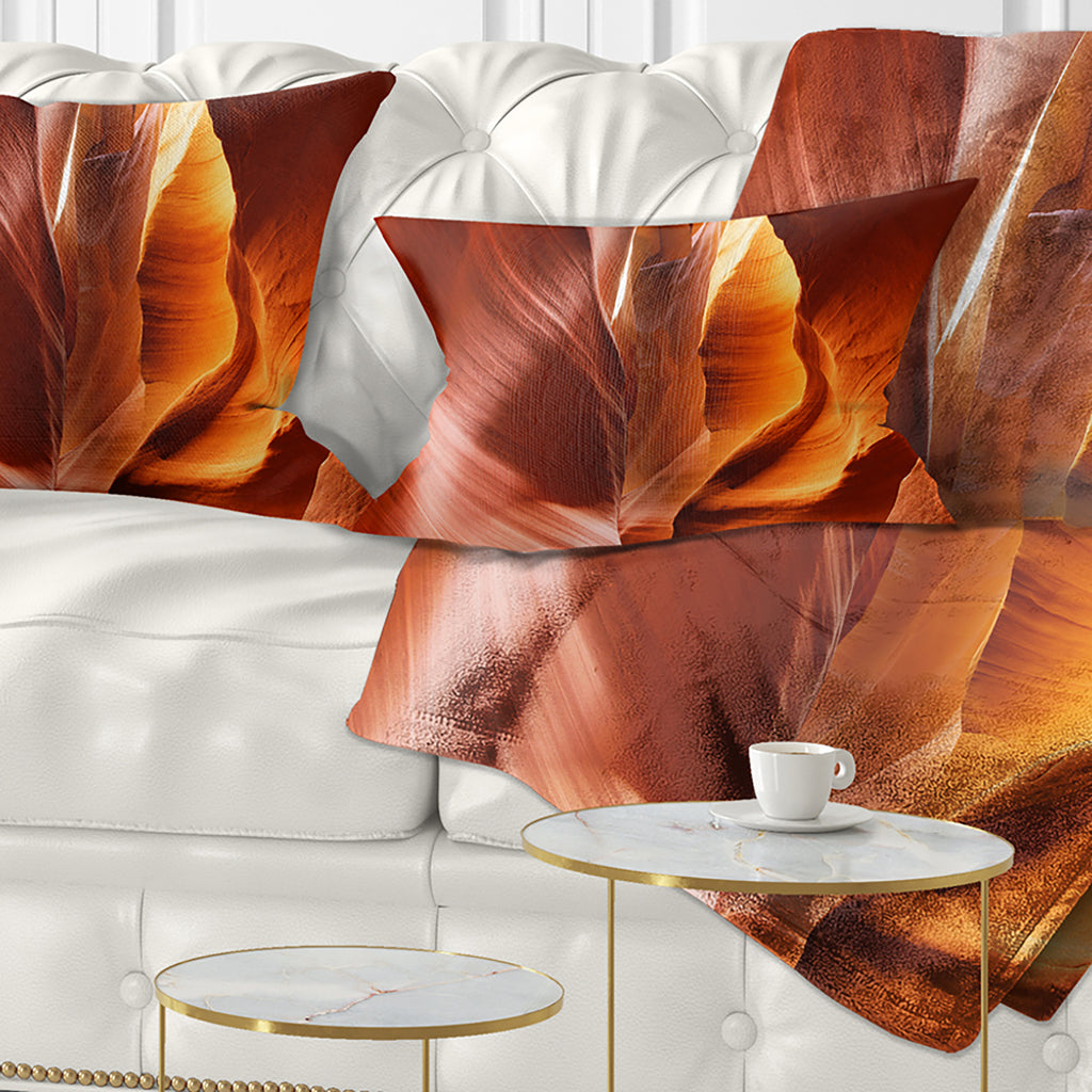 Antelope Canyon Landscape Photo Throw Pillow M3178