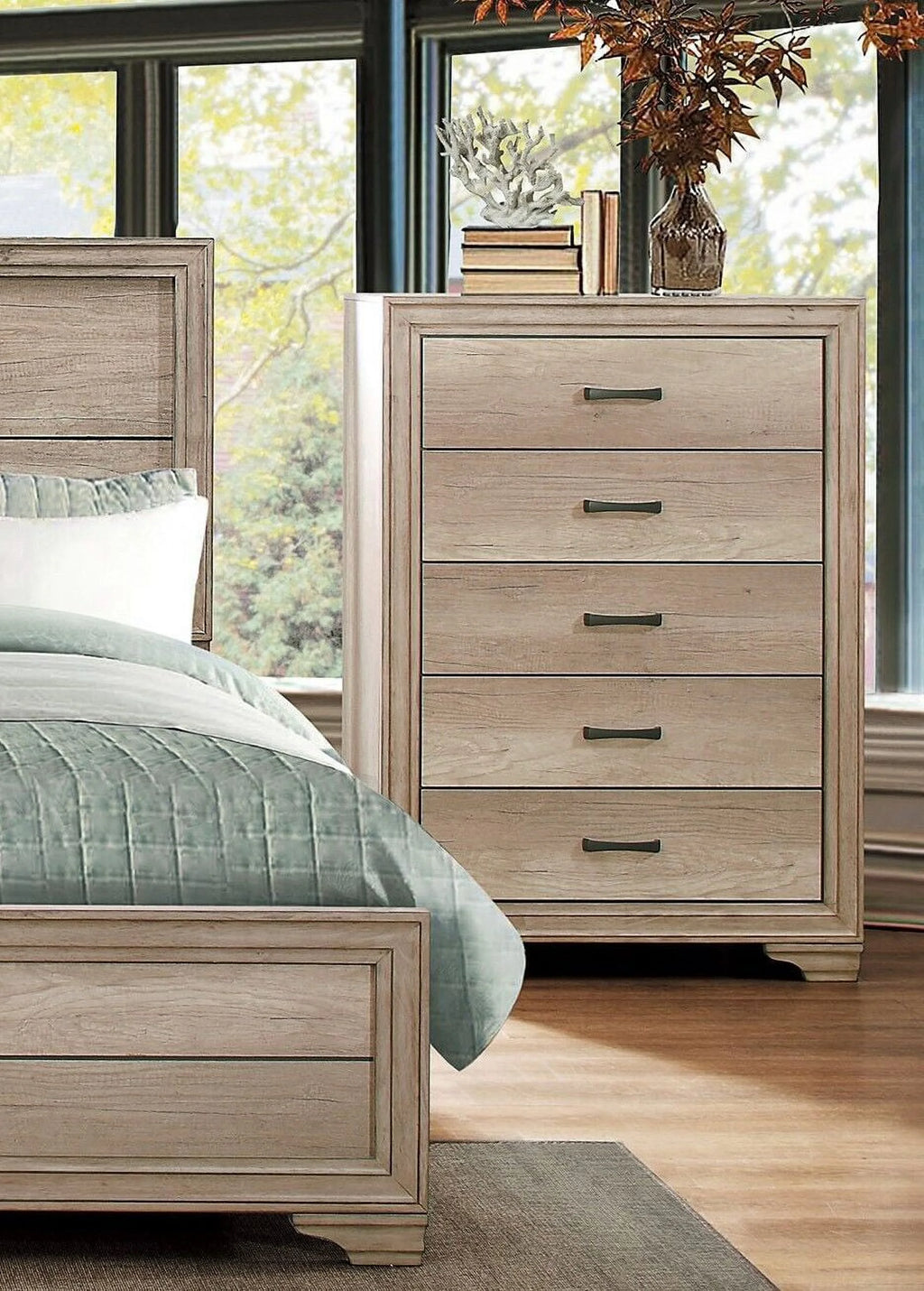 California King 3pc Wooden Bedroom Set E245230