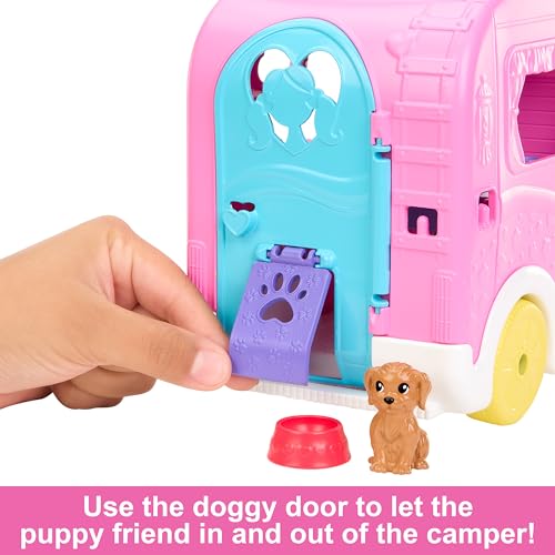 2-in-1 Playset with Small Doll, 2 Pets & 15 Accessories O127