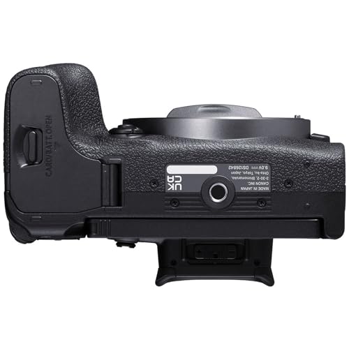 Mirrorless Camera with 18-45mm Lens W387