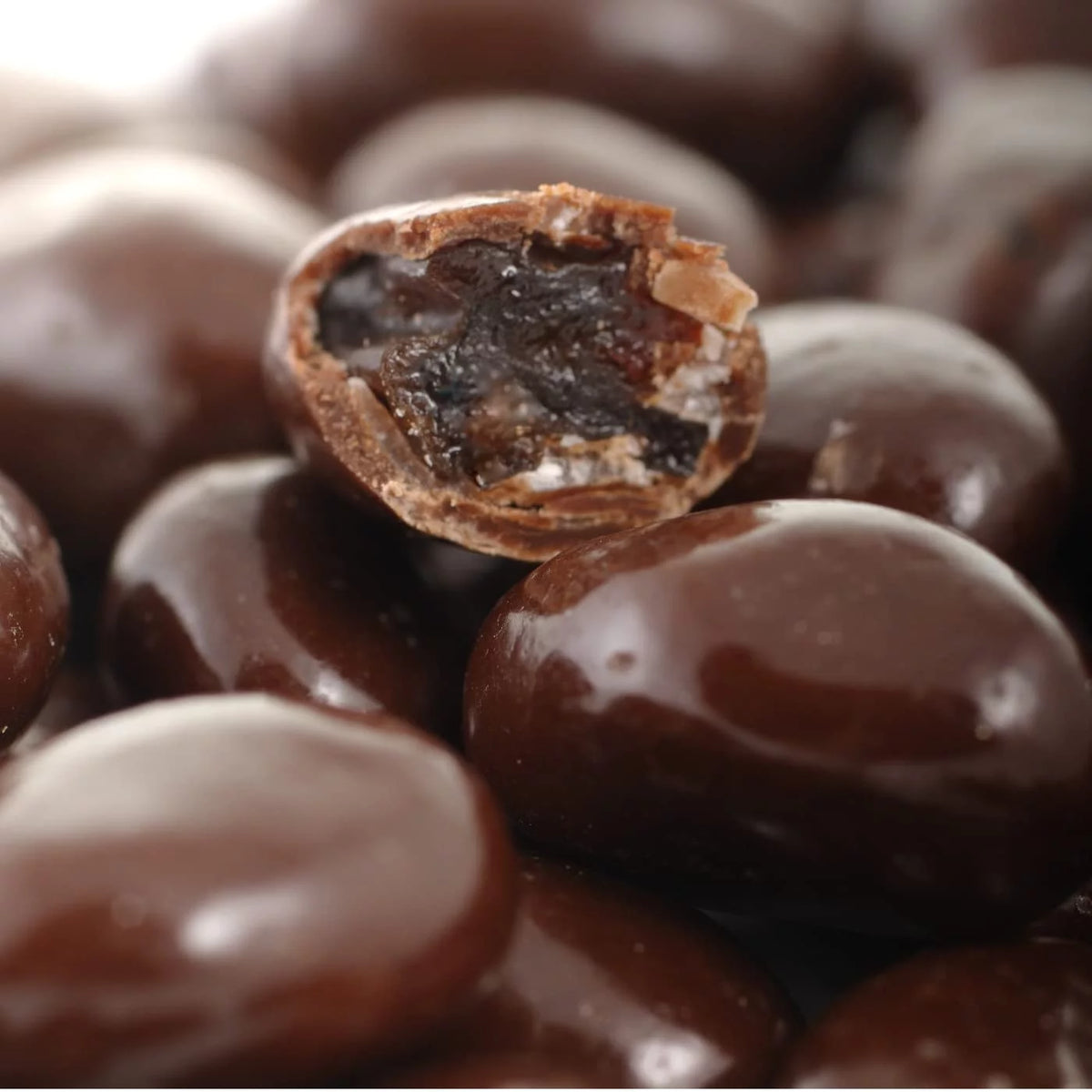 Dark Chocolate Covered Raisins Candy (3 Pound Bag) J5264