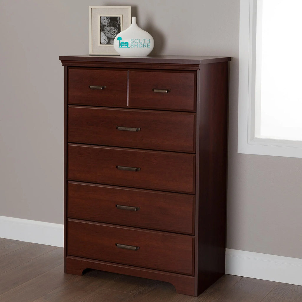 White Traditional Chest C12706