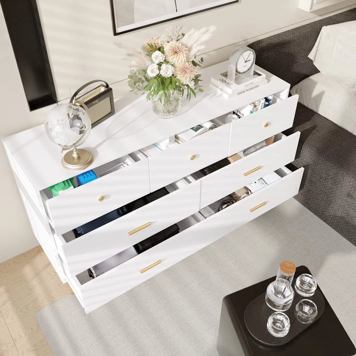 White and Gold 7 Drawer Wood Dresser R5054