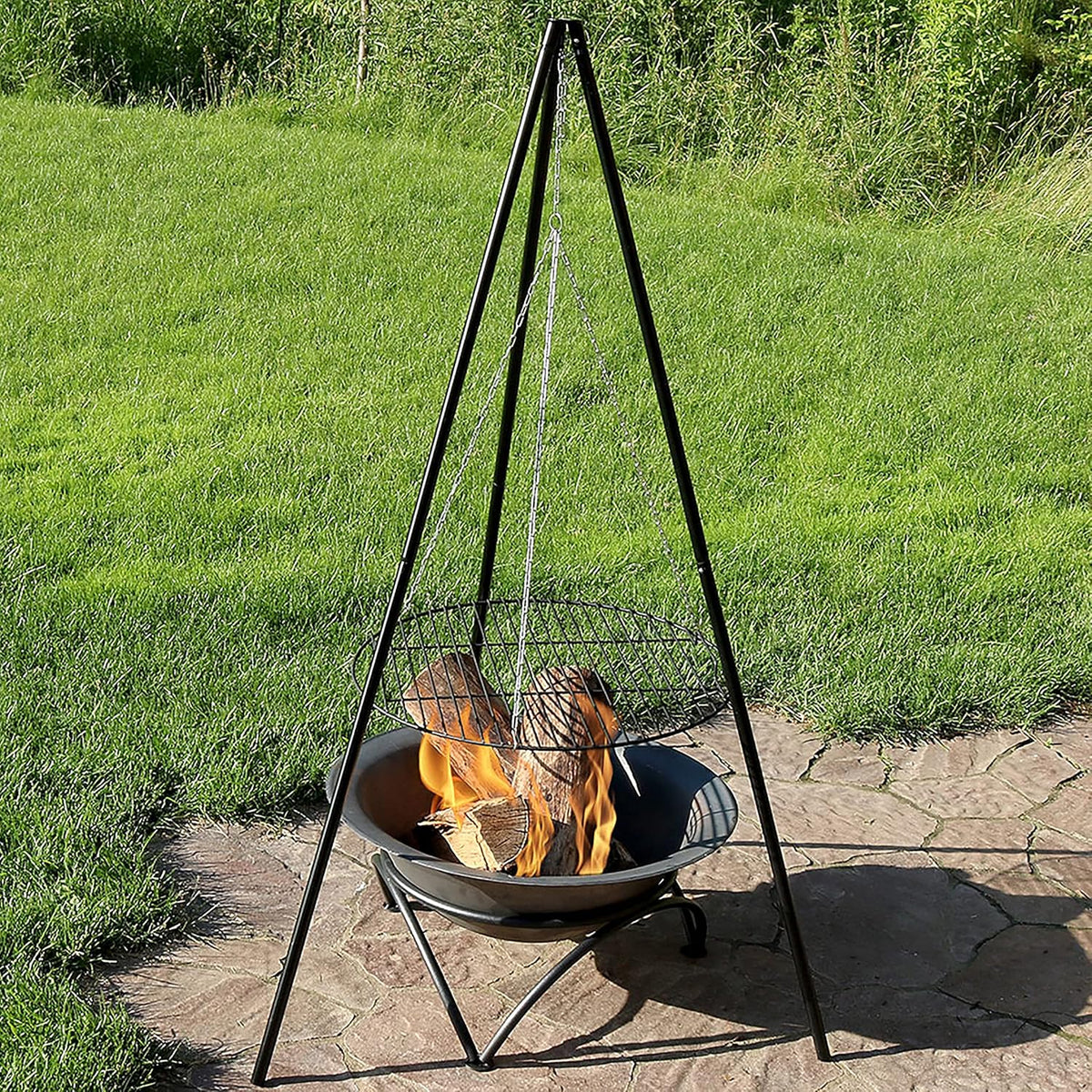 Black 22 Inch Steel Tripod Grilling Set Z4634