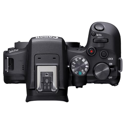 Mirrorless Camera with 18-45mm Lens W387