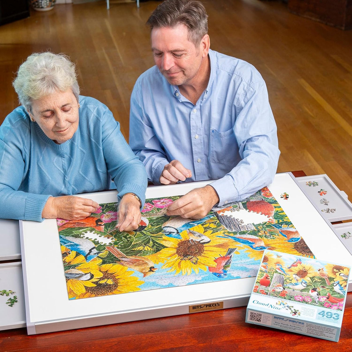 1000 Piece Puzzle Board with Drawers Q745