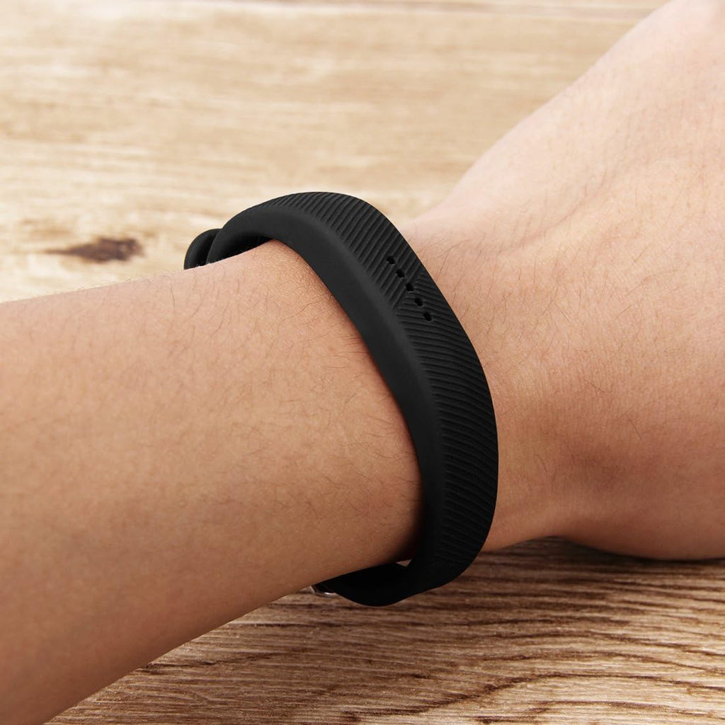 Silicone Wristband Replacement for Fitbit Flex 2 (4 Pack) Z292527