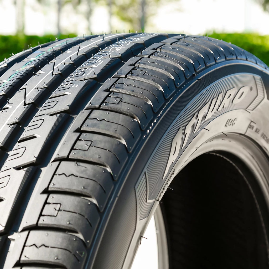 All Season 235/70R17 111H XL Passenger Tire C212890